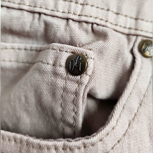 80's 90's DG2 by Diane Gilman, Beautiful Vintage Pull On Beige Jeans , Size M - Picture 6 of 16